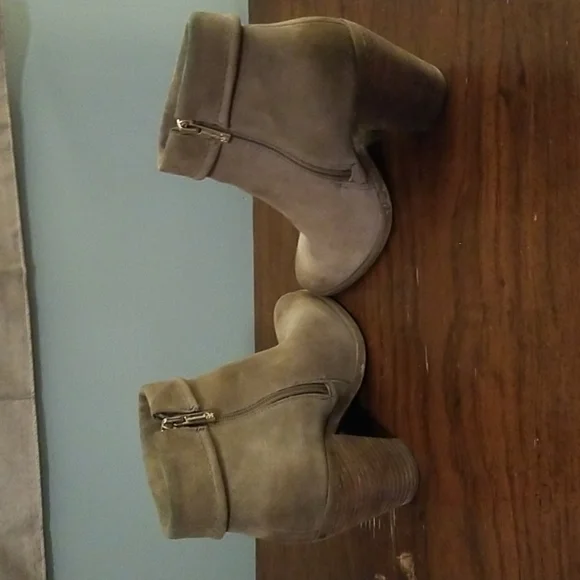 Booties - Picture 4 of 6